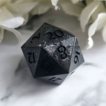 Load image into Gallery viewer, VICTORIAN MOURNING - Single d20