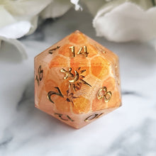 Load image into Gallery viewer, HONEY & HIVE - Single d20