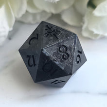 Load image into Gallery viewer, VICTORIAN MOURNING - Single d20