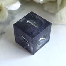 Load image into Gallery viewer, STARDUST - Single d6