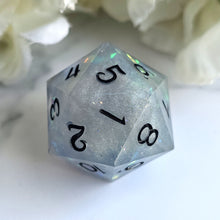 Load image into Gallery viewer, SELUNE - Spin Down d20