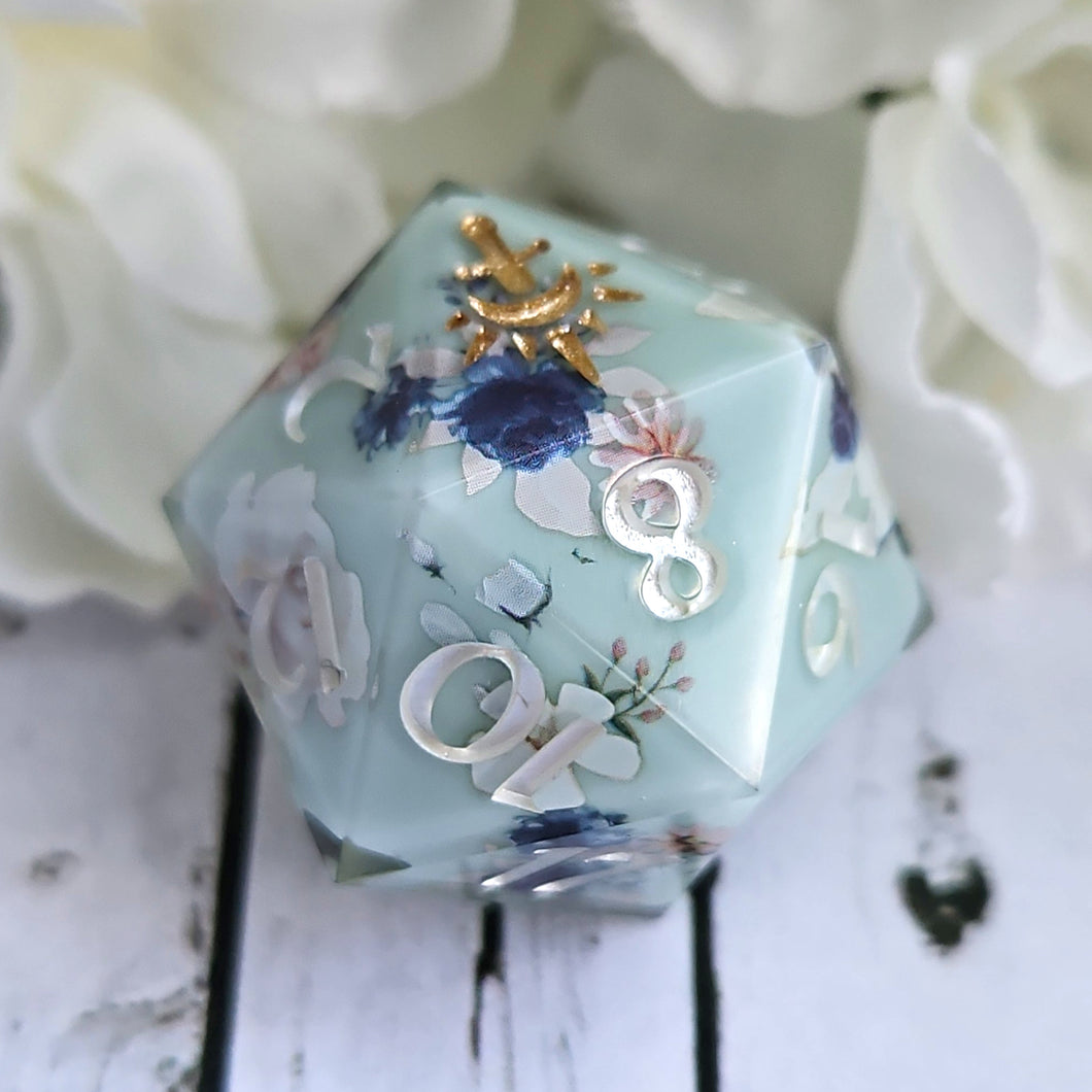 ANTIQUE PORCELAIN - Chonky 30mm d20