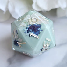 Load image into Gallery viewer, ANTIQUE PORCELAIN - Single d20
