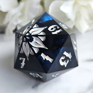 MOON CHASER (PLAIN VARIANT) - 32mm Floral Chonk d20