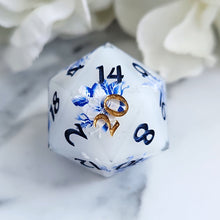 Load image into Gallery viewer, DELFT BLUE - Single d20
