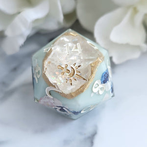 ANTIQUE PORCELAIN GEODE - Single d20