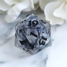 Load image into Gallery viewer, HOWLING SPECTRE - Single d20
