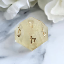 Load image into Gallery viewer, GOLD SHIMMER - Single d12
