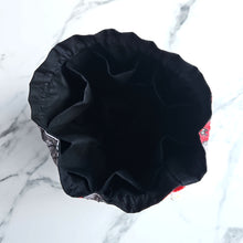 Load image into Gallery viewer, DUNGEON CRAWL - 6 Pocket Dice Bag
