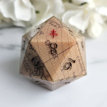 Load image into Gallery viewer, UNCHARTED - Art Style 35mm Chonky d20
