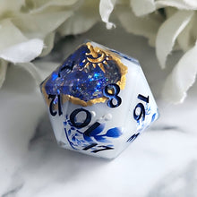 Load image into Gallery viewer, DELFT BLUE (GEODE) - Single d20
