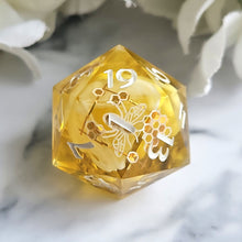 Load image into Gallery viewer, THE SWARMKEEPER&#39;S HOARD - Single d20
