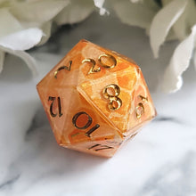 Load image into Gallery viewer, HONEY &amp; HIVE - Single d20
