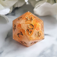 Load image into Gallery viewer, HONEY &amp; HIVE - Single d20
