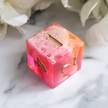 Load image into Gallery viewer, GENTLE DAWN - Single d6
