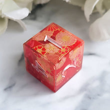 Load image into Gallery viewer, CAMELLIA - Single d6
