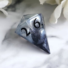 Load image into Gallery viewer, HOWLING SPECTRE - Single Gem d6
