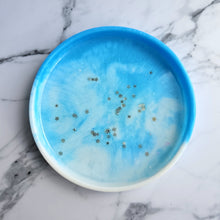 Load image into Gallery viewer, RAY OF FROST - Round Dice Tray
