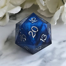 Load image into Gallery viewer, INFINITE SEA - Spin Down d20
