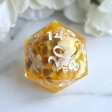 Load image into Gallery viewer, THE SWARMKEEPER'S HOARD - Single d20
