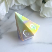 Load image into Gallery viewer, SPUN SUGAR - Single Gem d6

