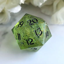 Load image into Gallery viewer, POISON SPRAY - Spin Down d20
