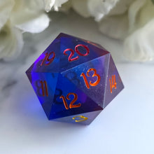 Load image into Gallery viewer, VAPORWAVE - Spin Down d20
