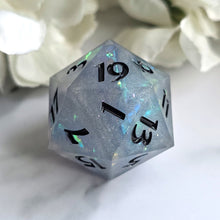 Load image into Gallery viewer, SELUNE - Single d20
