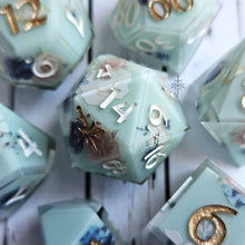 Load image into Gallery viewer, ANTIQUE PORCELAIN - 7 Piece Standard Set
