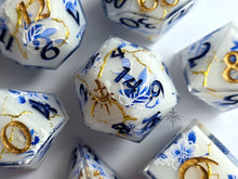 Load image into Gallery viewer, DELFT BLUE (KINTSUGI) - 7 Piece Standard Set
